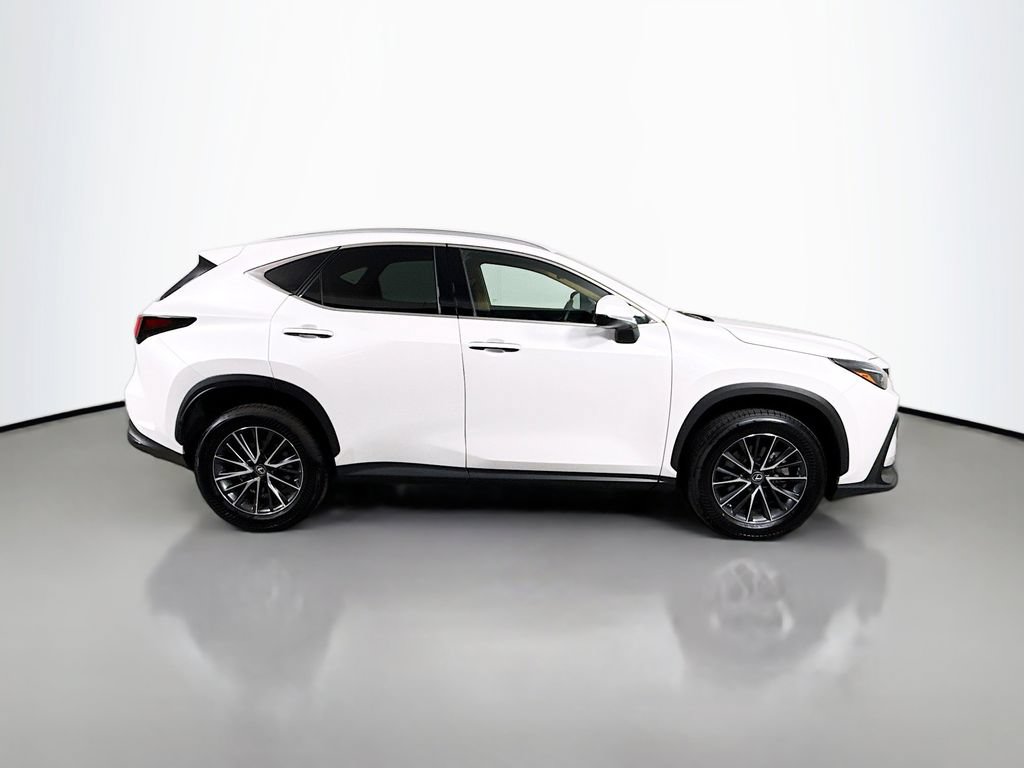 Certified 2022 Lexus NX 350 AWD image 4