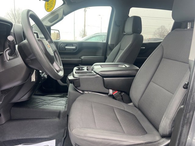 Used 2021 Chevrolet Silverado 1500 Custom w/ LPO, Dark Essentials Package image 18