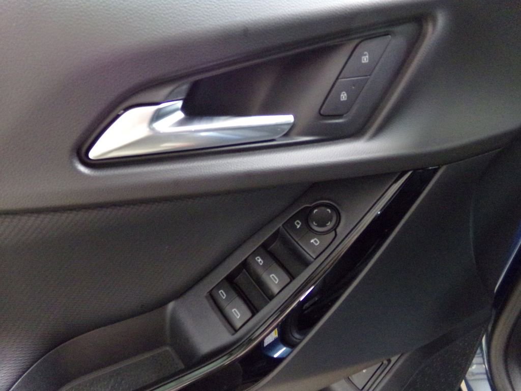 New 2026 Chevrolet Equinox LT w/ Convenience Package II image 15