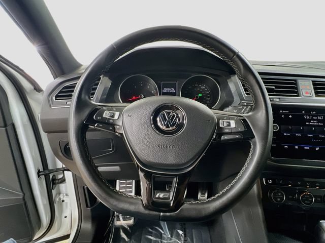 Used 2021 Volkswagen Tiguan SE R-Line AWD/4WD image 11