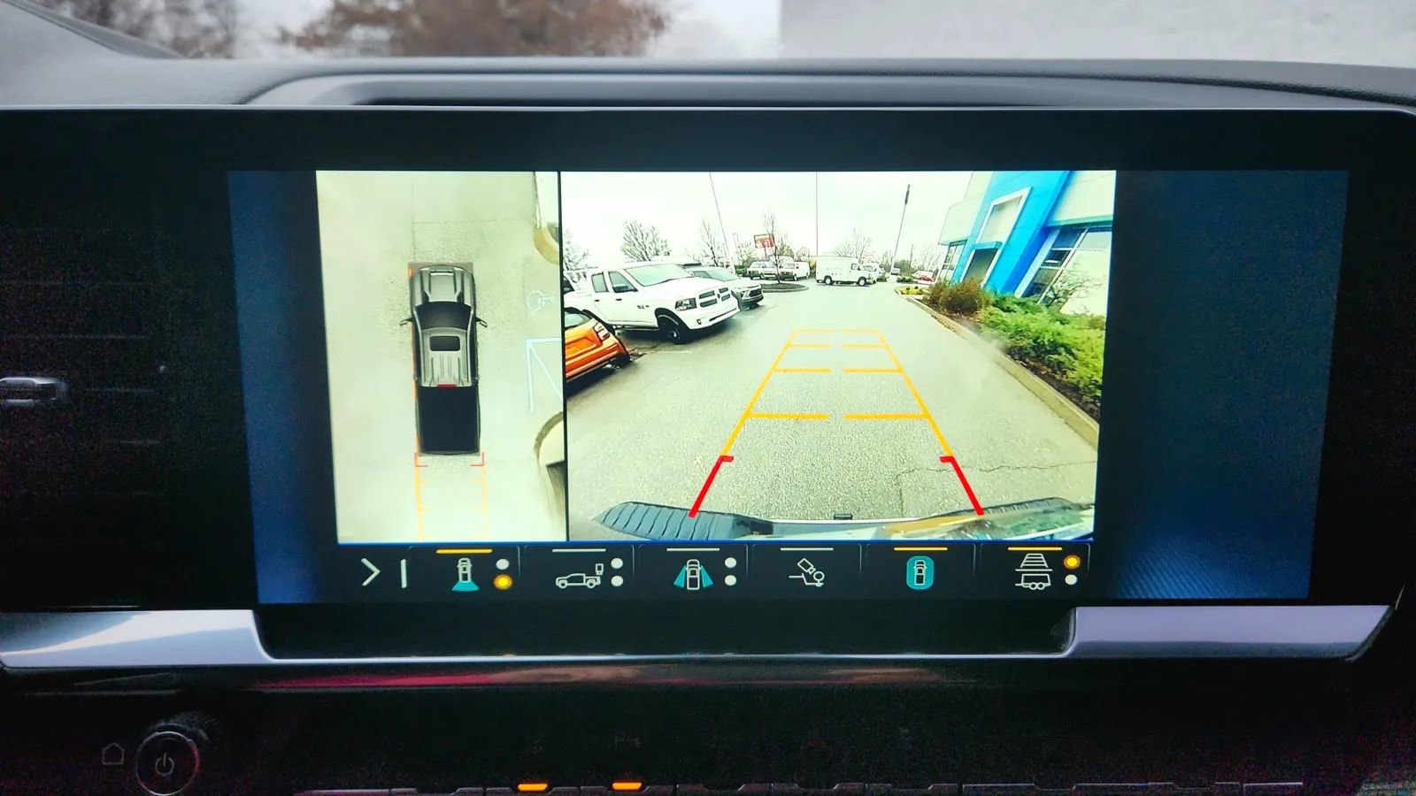 Used 2025 Chevrolet Silverado 2500 LT w/ All Star Edition image 24