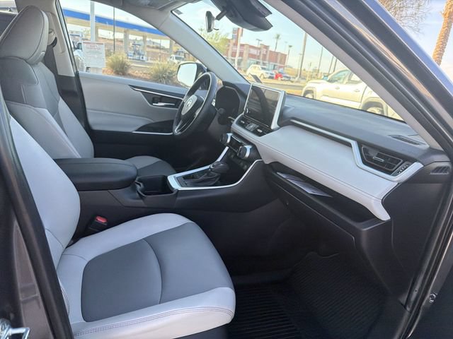 Certified 2023 Toyota RAV4 XLE Premium AWD/4WD image 28