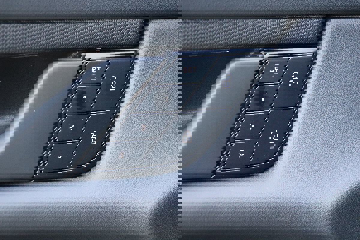 Used 2022 Porsche Taycan 4 Cross Turismo image 47