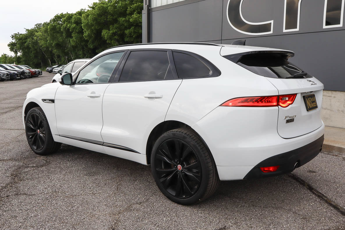 Used 2020 Jaguar F-PACE R-Sport AWD/4WD image 6