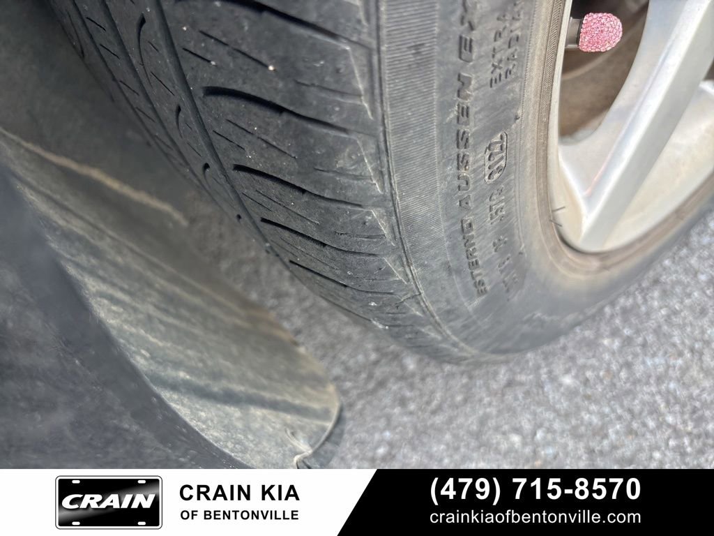 Used 2013 Chevrolet Camaro LT image 10