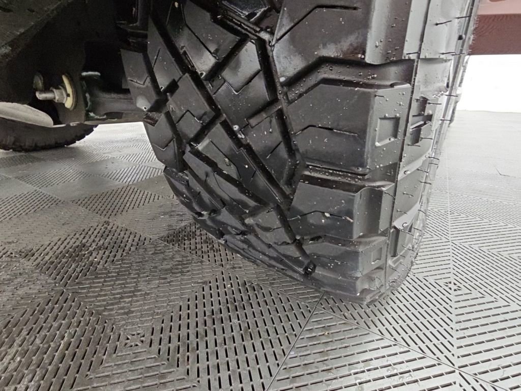 Used 2023 GMC Yukon AT4 w/ LPO, Floor Liner Package AWD/4WD image 50