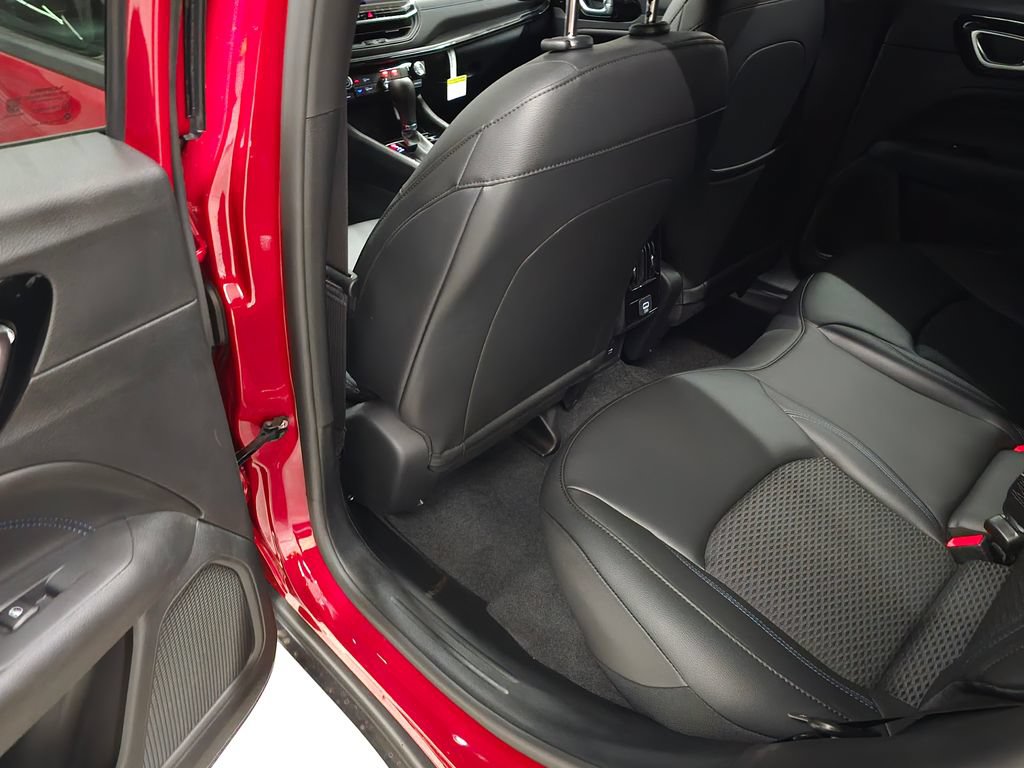 New 2026 Jeep Compass Latitude AWD/4WD image 26