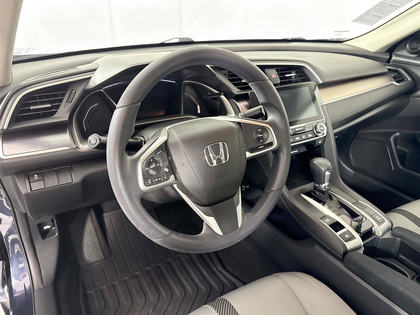 Used 2016 Honda Civic EX-T image 4