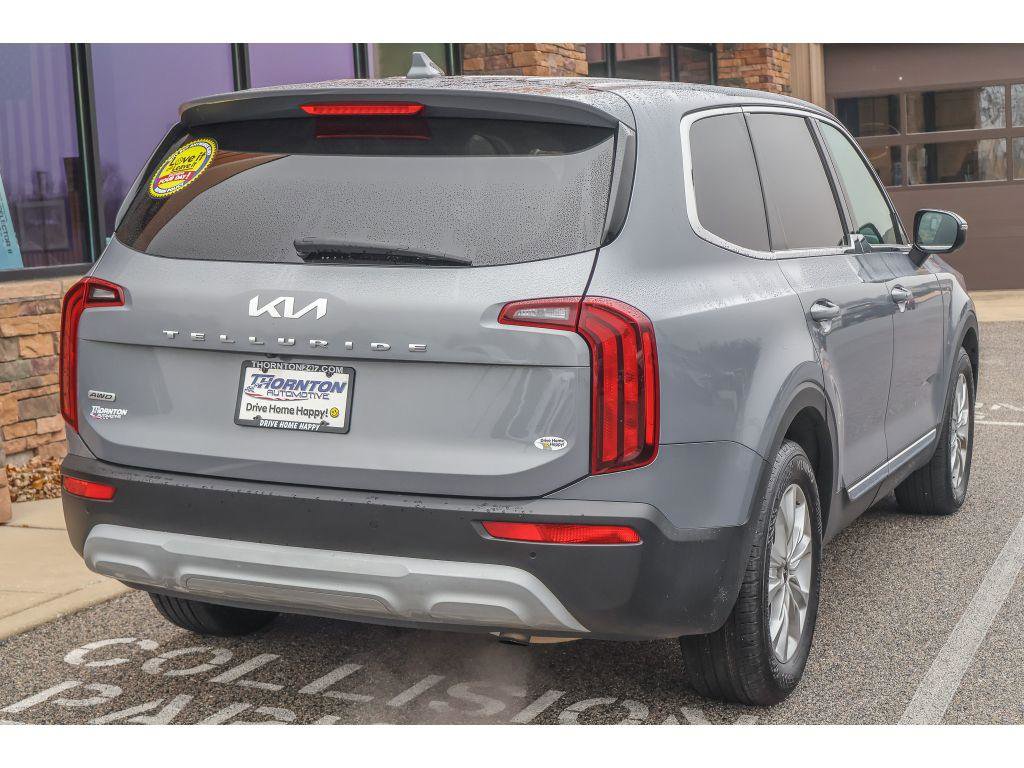 Used 2022 Kia Telluride LX image 3