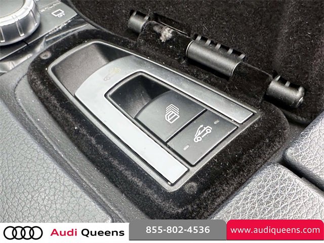 Used 2017 Mercedes-Benz E 400 Cabriolet image 31