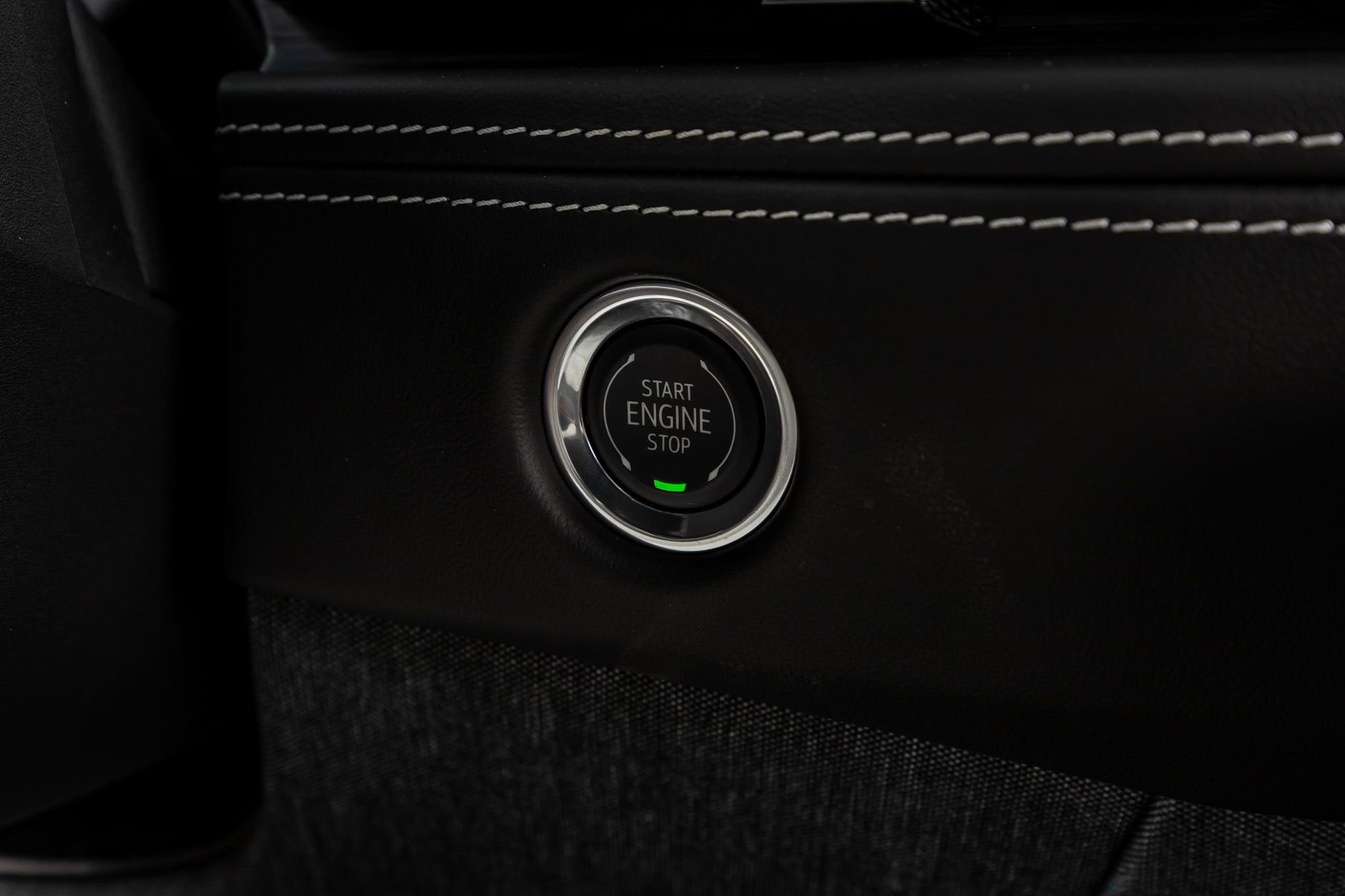 Used 2026 Cadillac Escalade Platinum Sport w/ LPO, ONYX Package image 23