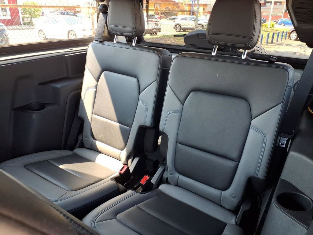 Used 2023 Ford Bronco Black Diamond AWD/4WD image 13