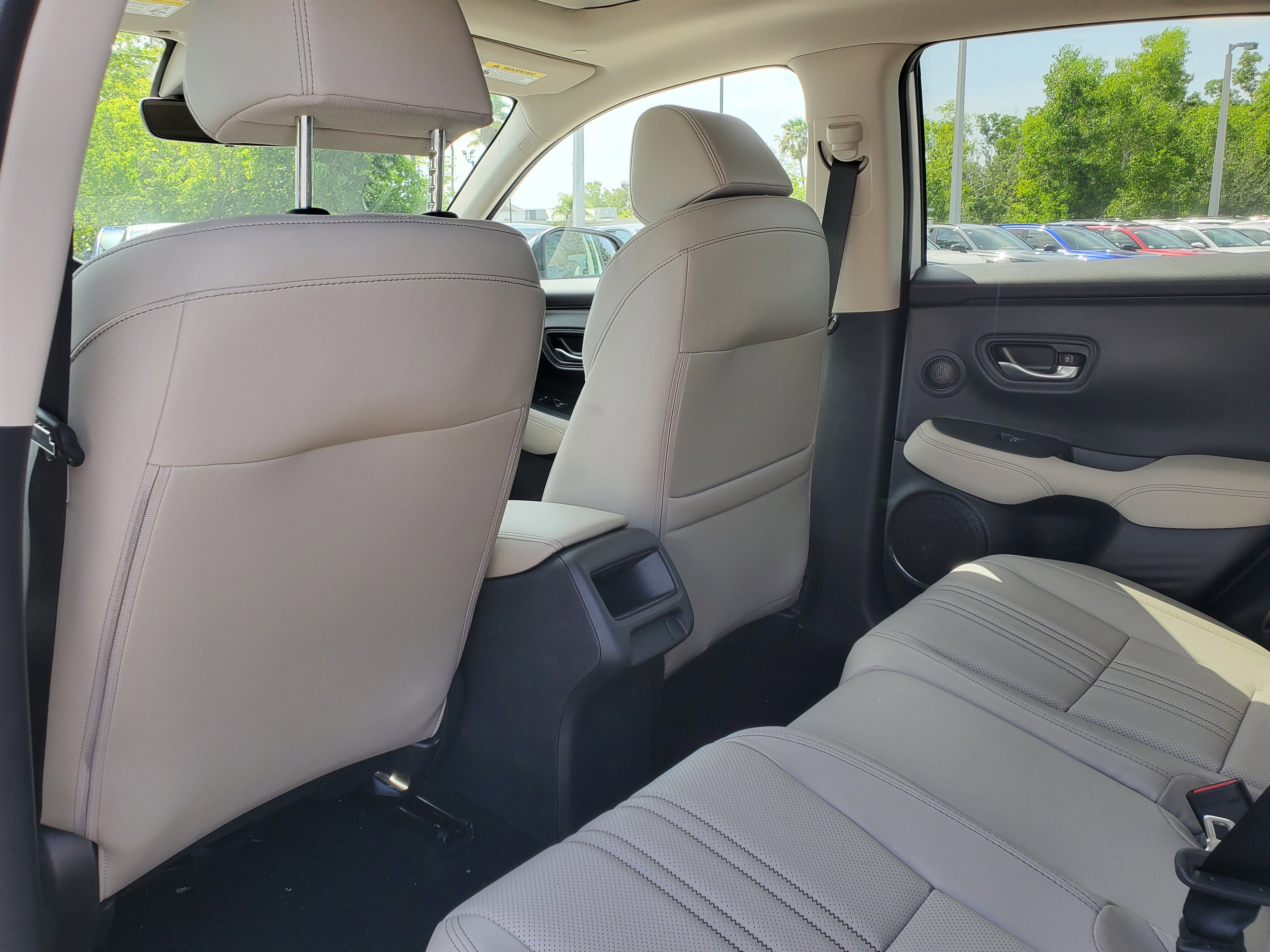 New 2026 Honda HR-V EX-L image 10