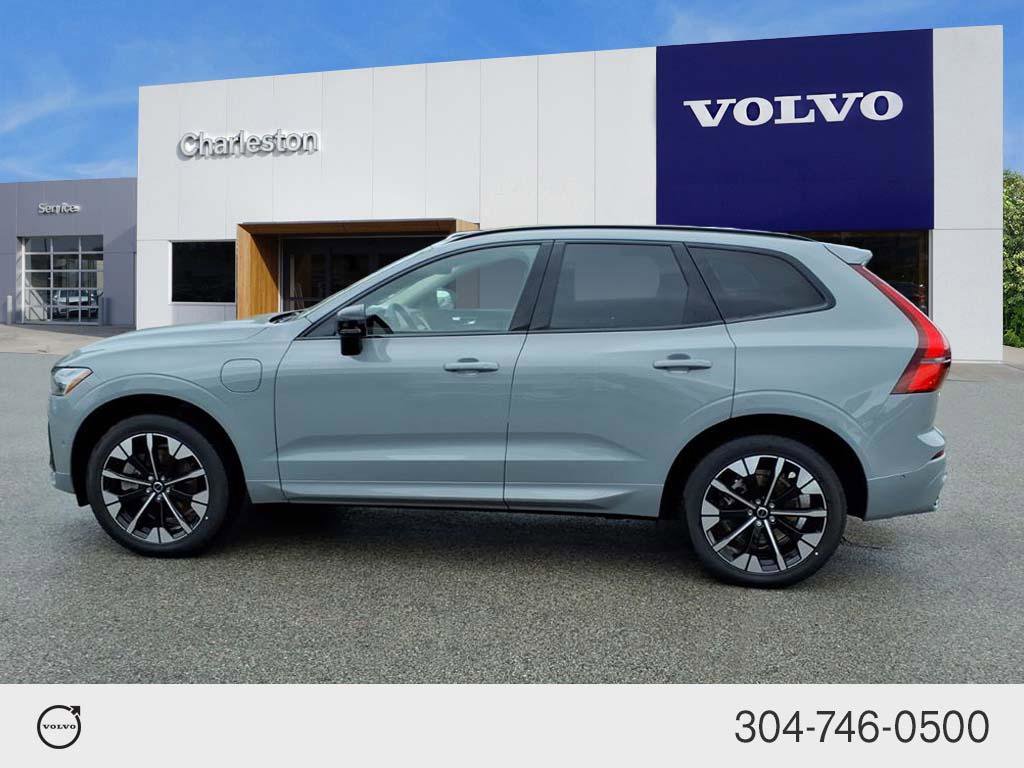 New 2026 Volvo XC60 T8 Plus w/ Protection Package Premier AWD/4WD image 6