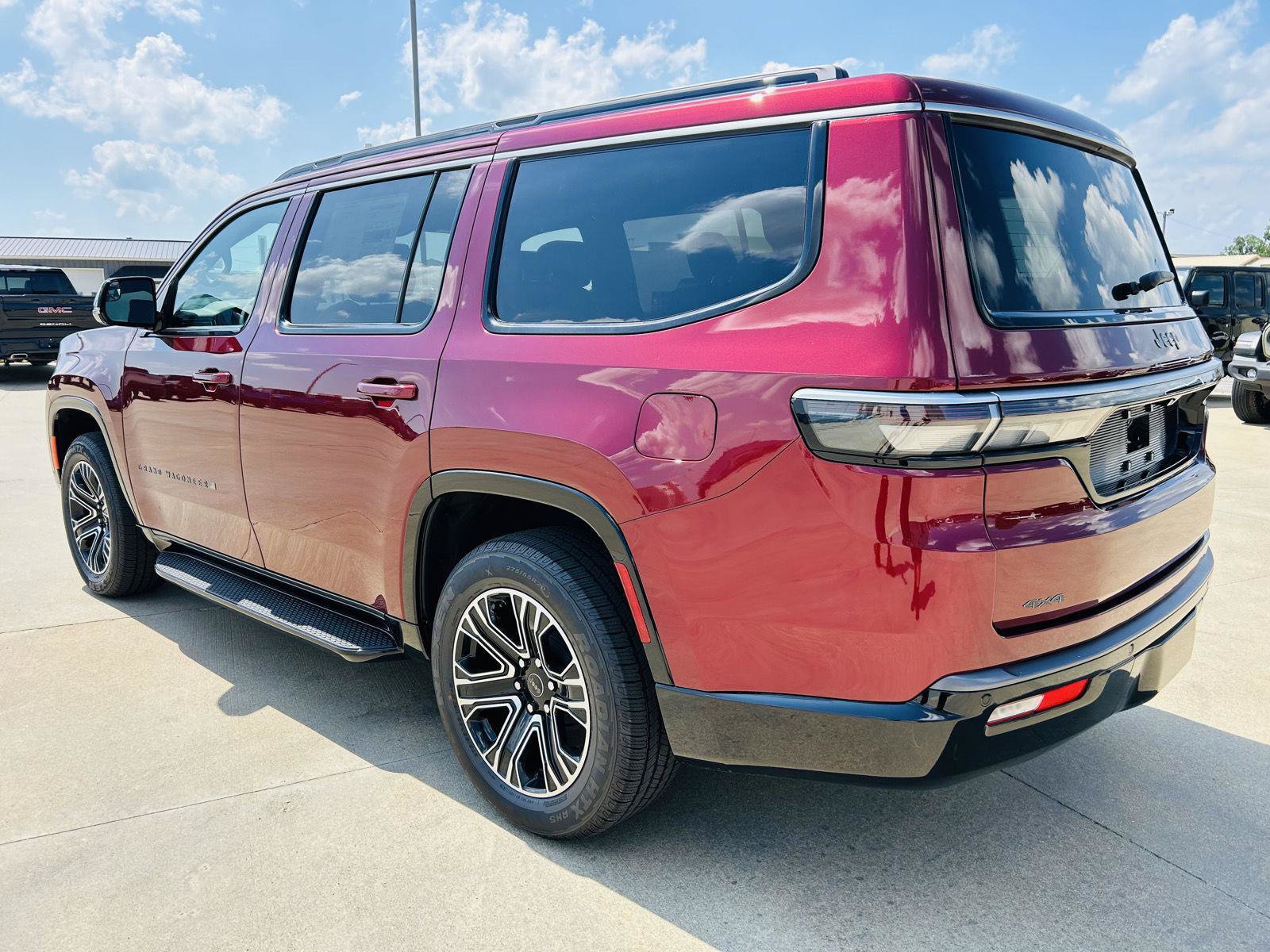 New 2026 Jeep Grand Wagoneer 4WD image 41