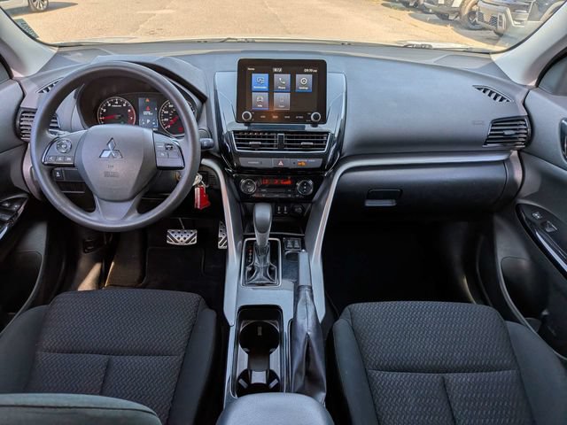 Used 2022 Mitsubishi Eclipse Cross LE FWD image 14