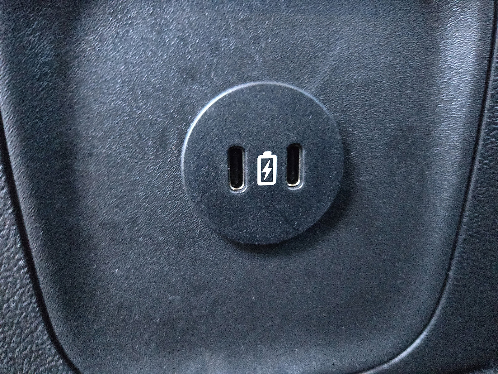 Certified 2025 Ford Escape ST-Line w/ Tech Pack #1 image 13