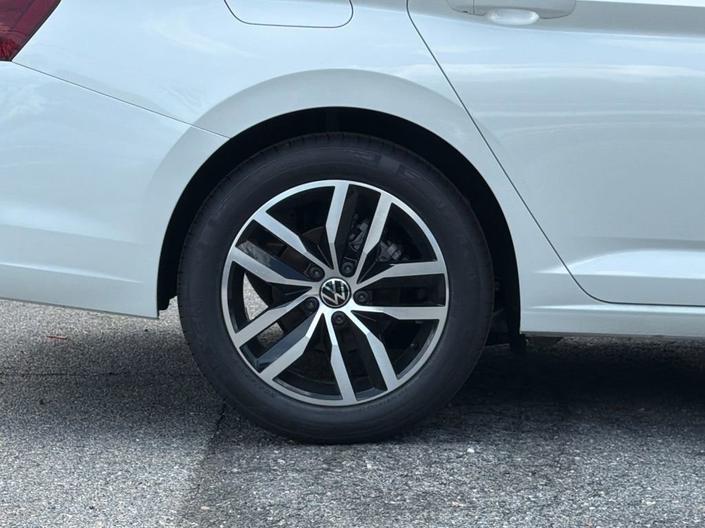 New 2026 Volkswagen Jetta SE FWD image 4