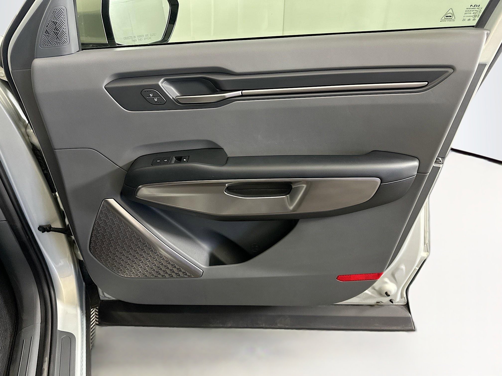 Used 2024 Kia EV9 Light RWD image 34