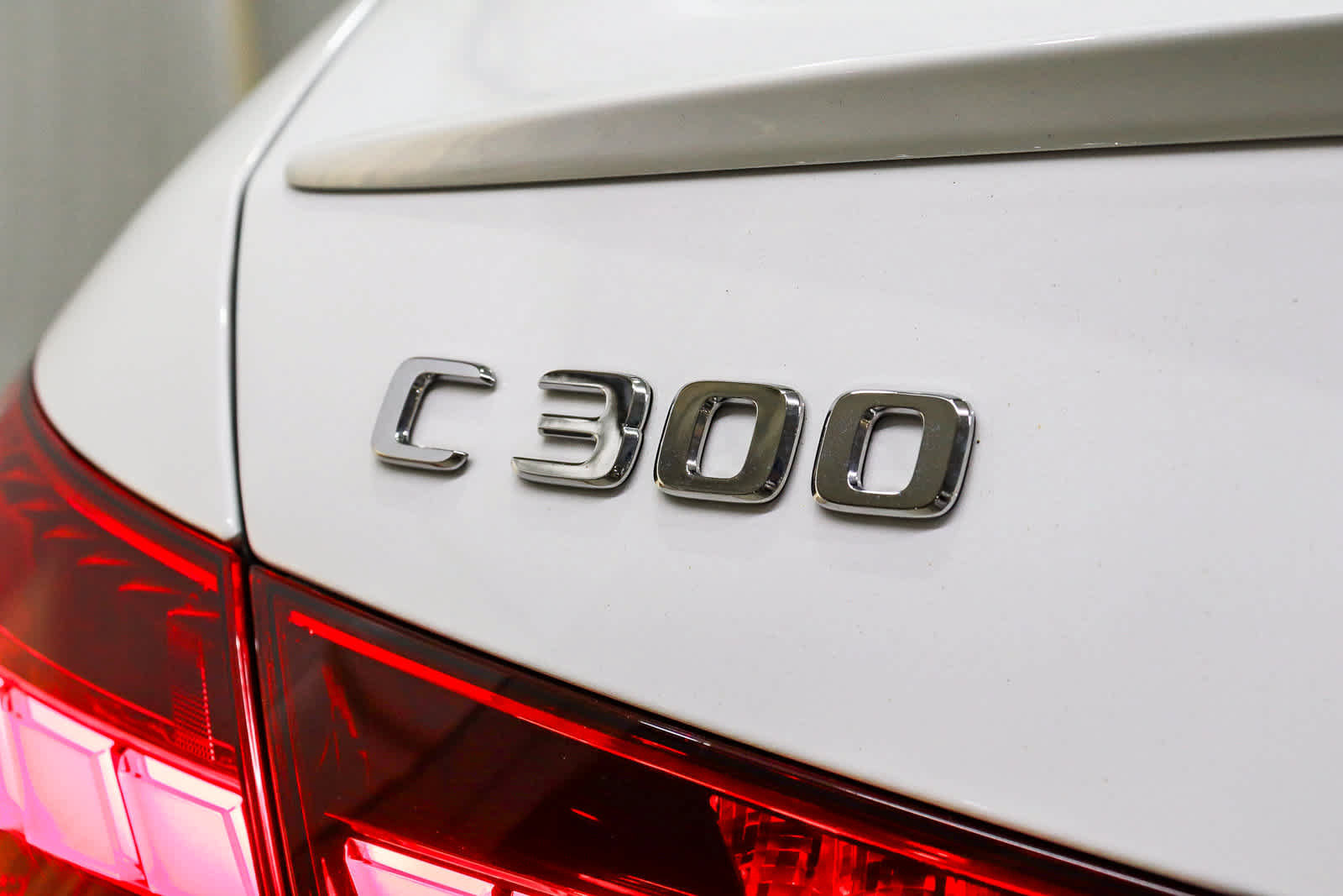 Used 2024 Mercedes-Benz C 300 4MATIC Sedan image 9