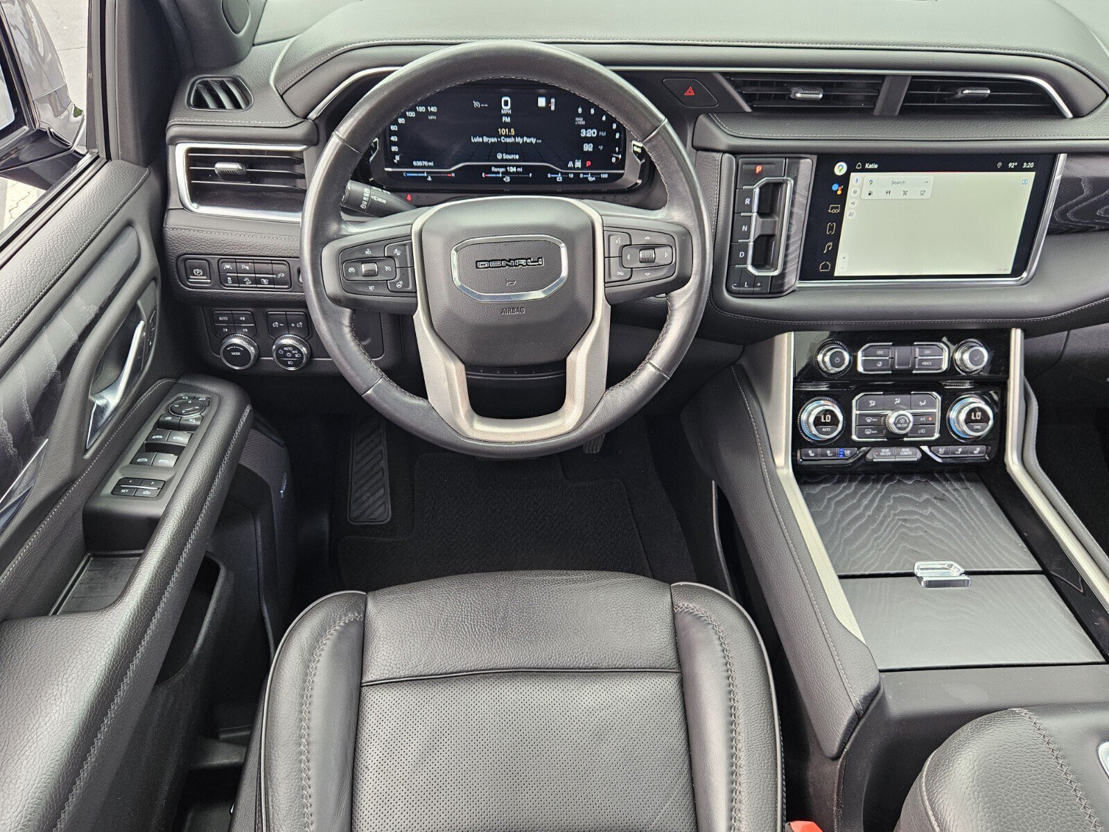 Used 2022 GMC Yukon XL Denali AWD/4WD image 14