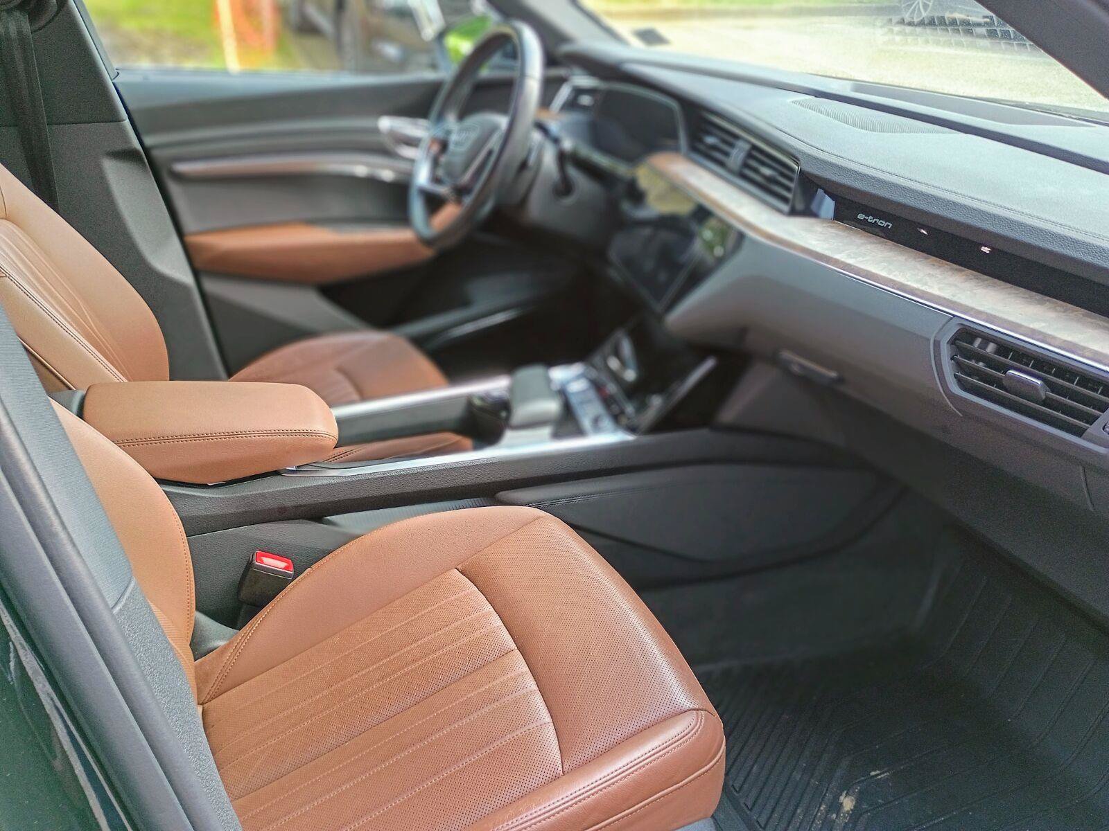 Used 2019 Audi e-tron Premium Plus AWD/4WD image 8