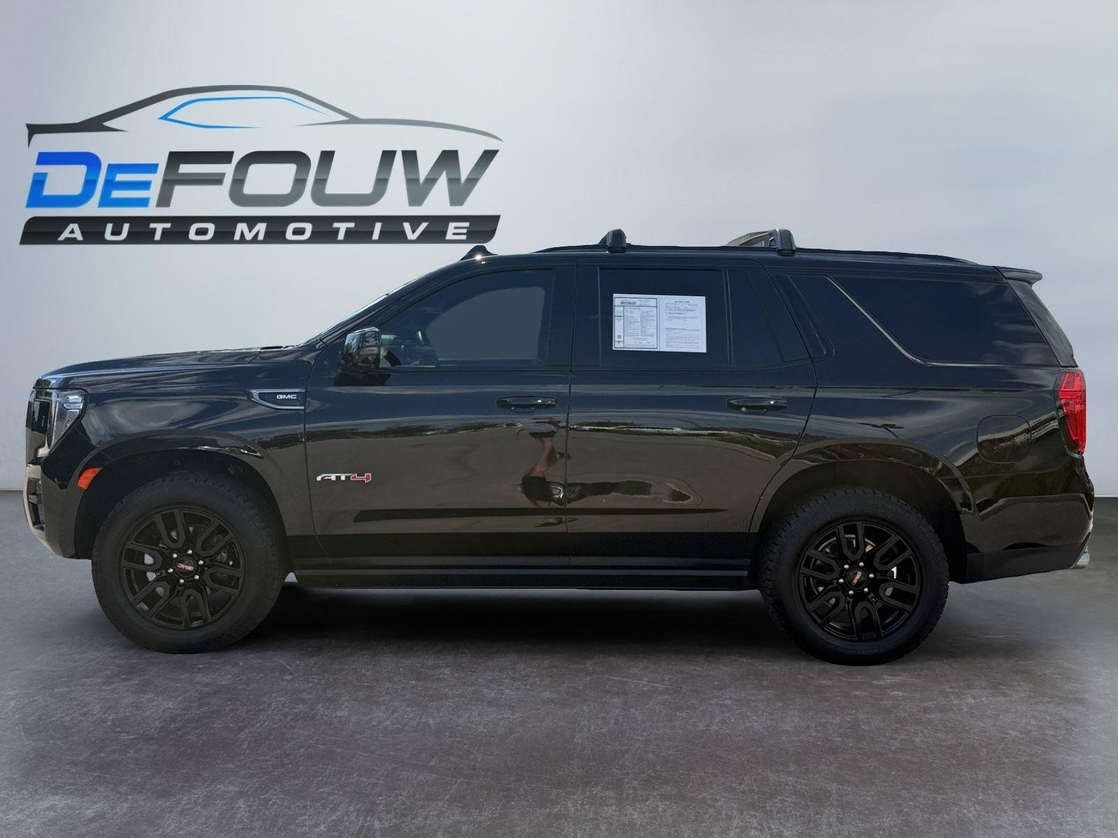 Used 2023 GMC Yukon AT4 w/ AT4 Premium Plus Package AWD/4WD image 6