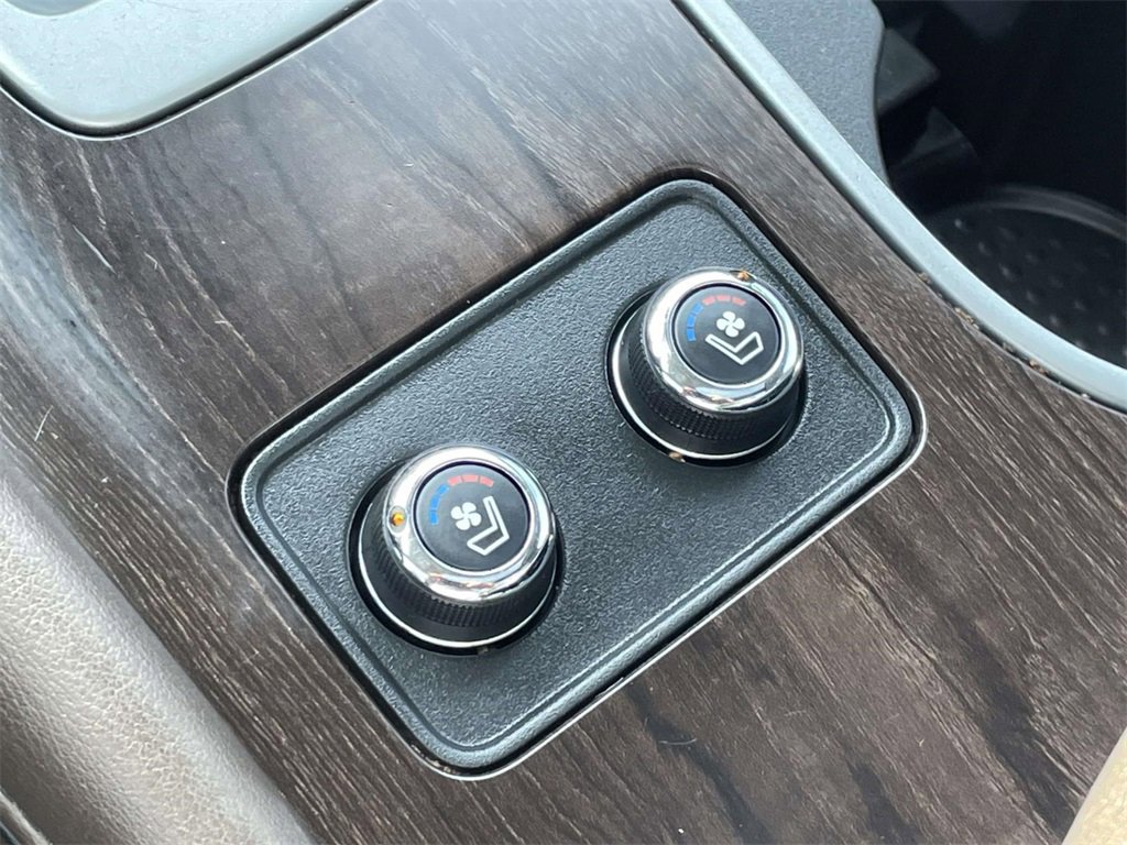 Used 2020 Nissan Murano Platinum w/ Cargo Package image 24