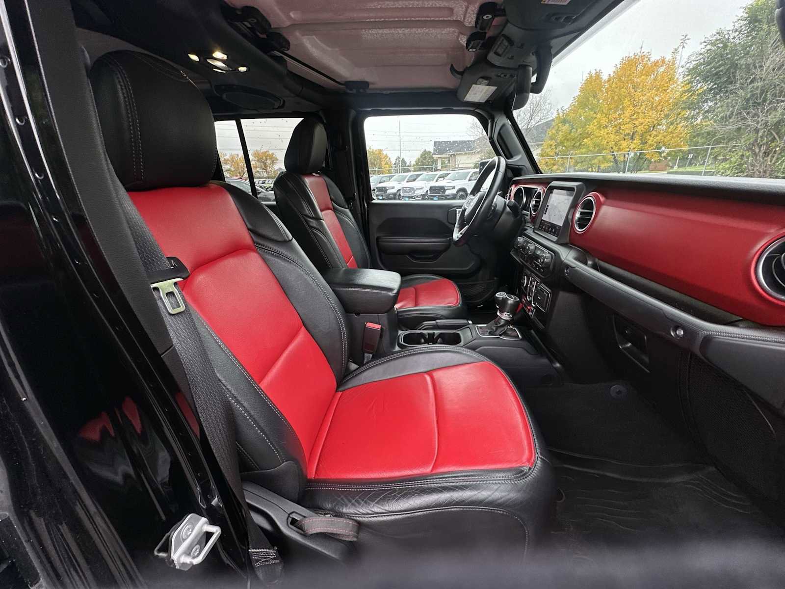 Used 2021 Jeep Gladiator Rubicon w/ Uconnect 4C Nav & Sound Group image 24