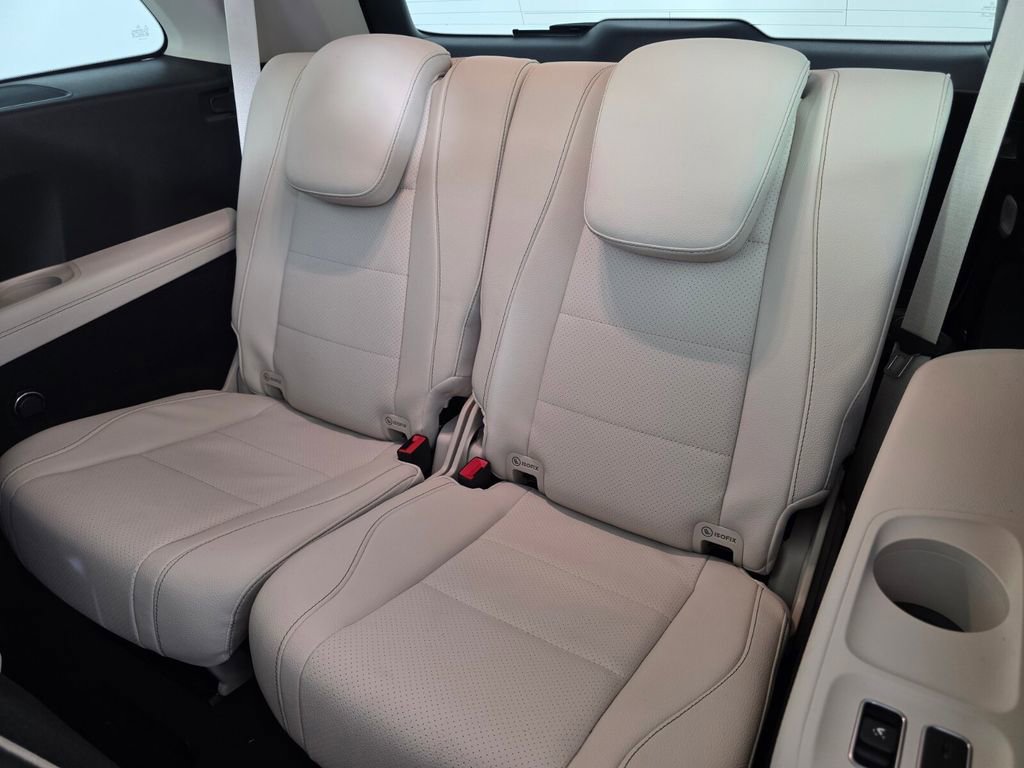 Certified 2023 Mercedes-Benz GLS 450 GLS 450 image 18