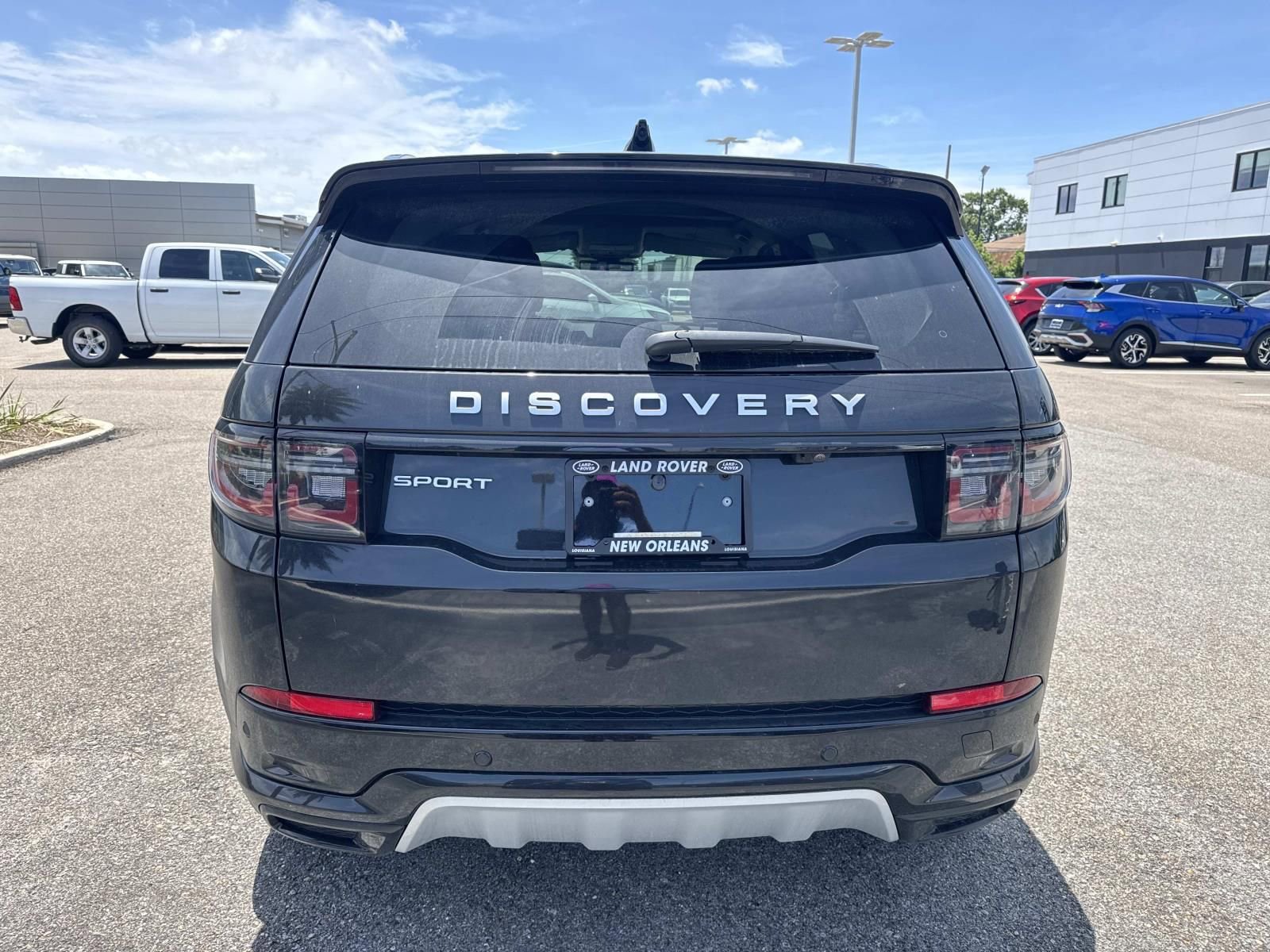 Used 2025 Land Rover Discovery Sport S AWD/4WD image 7