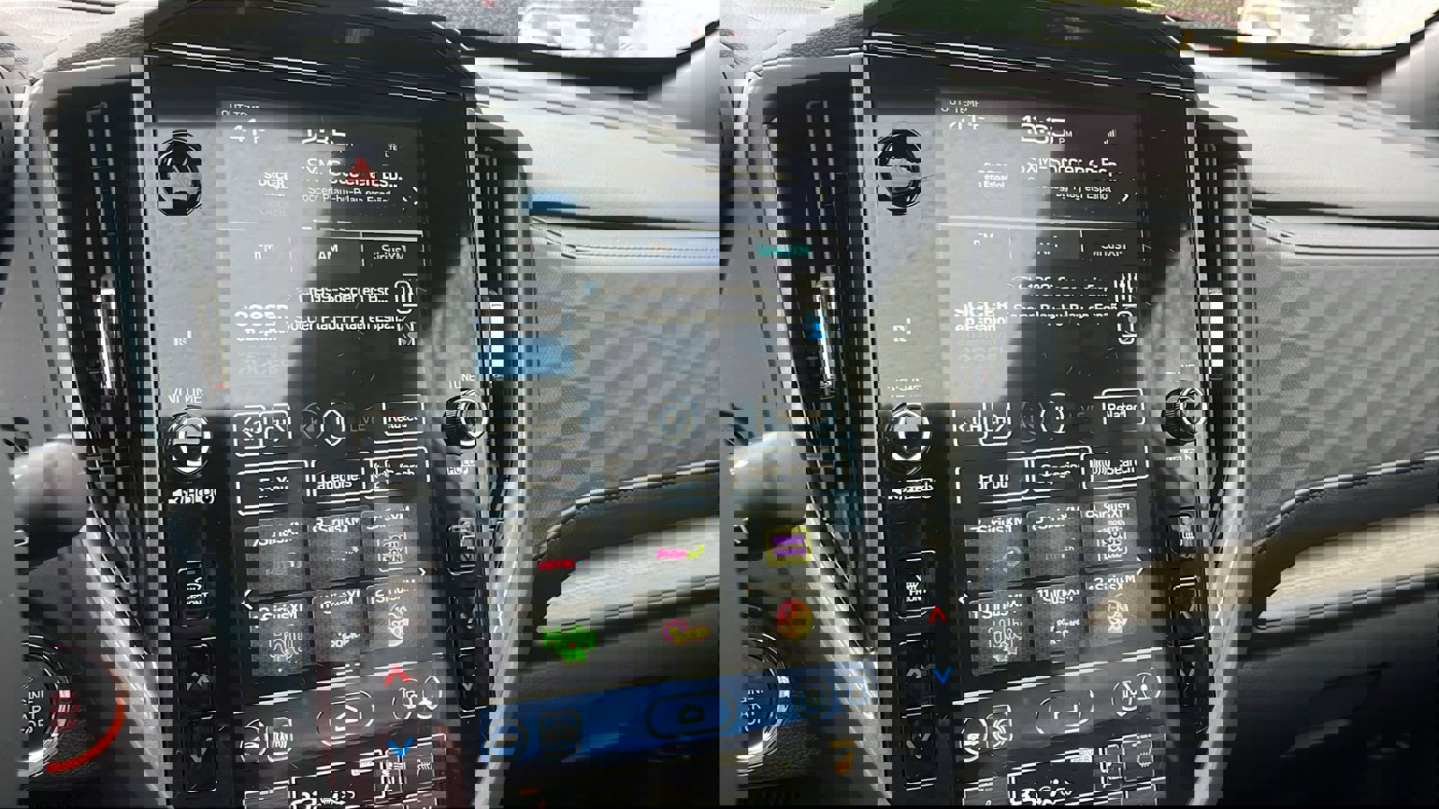 Certified 2025 Subaru Forester Limited AWD/4WD image 16