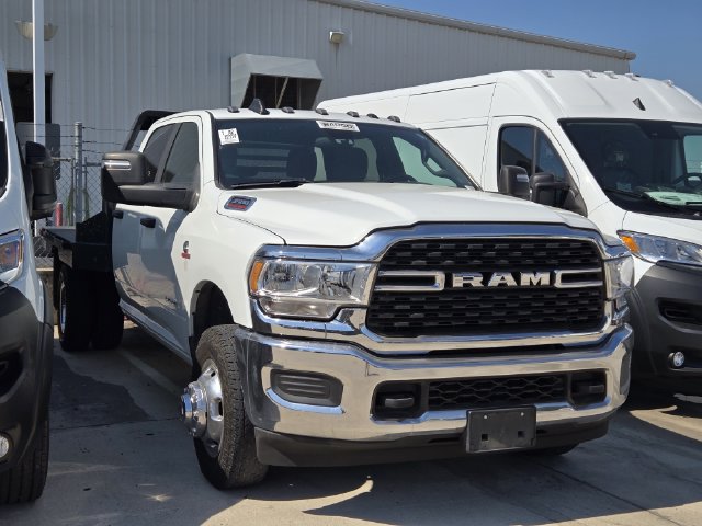 Used 2024 RAM 3500 SLT w/ Quick Order Package 2YG SLT AWD/4WD image 1