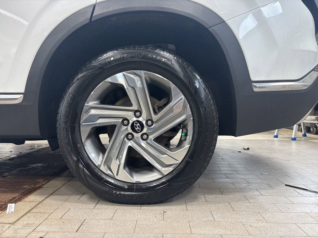 Used 2022 Hyundai Santa Fe SEL w/ Convenience Package image 28