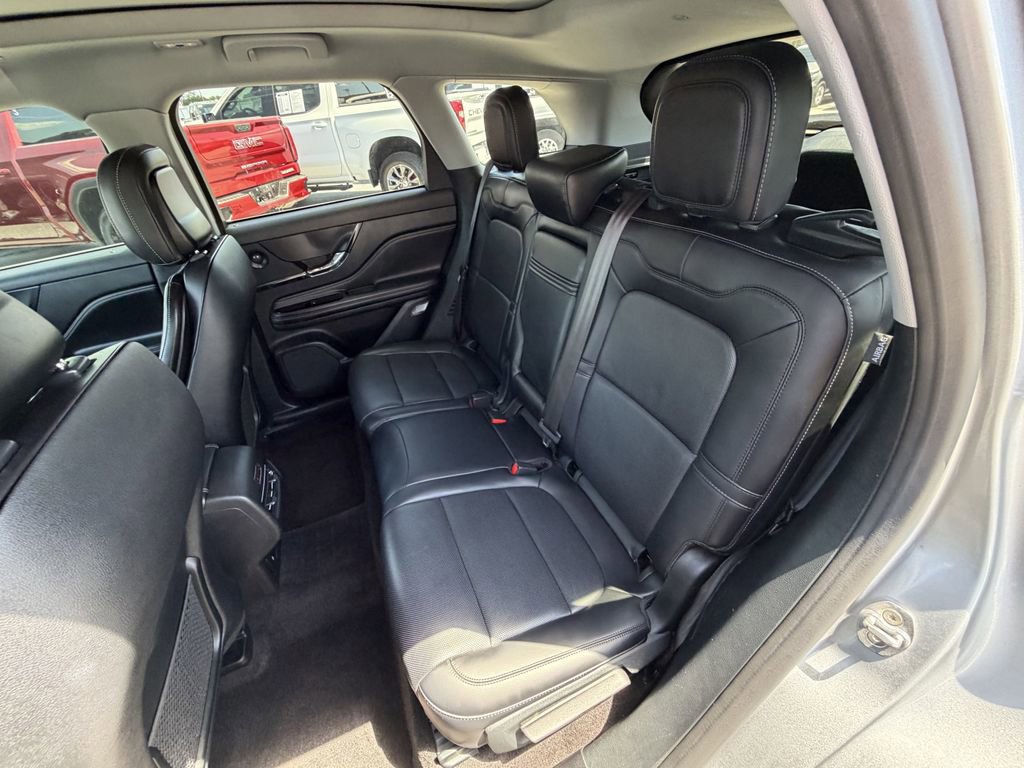 Used 2021 Lincoln Corsair Reserve w/ Equipment Group 201A FWD image 17