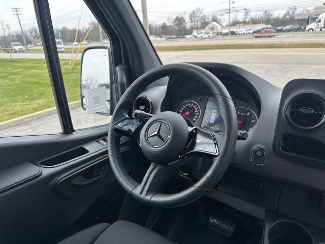 New 2026 Mercedes-Benz Sprinter 4500 image 22