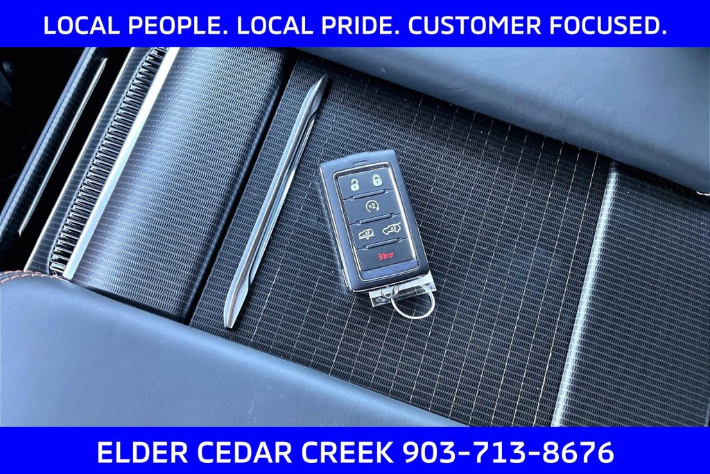 New 2026 Jeep Grand Wagoneer Summit AWD/4WD image 33