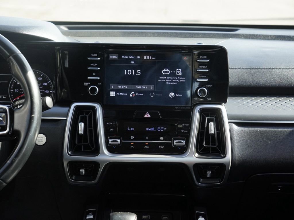 Used 2021 Kia Sorento S image 21