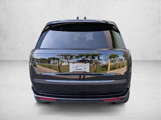 New 2026 Land Rover Range Rover Long Wheelbase SE AWD/4WD image 7