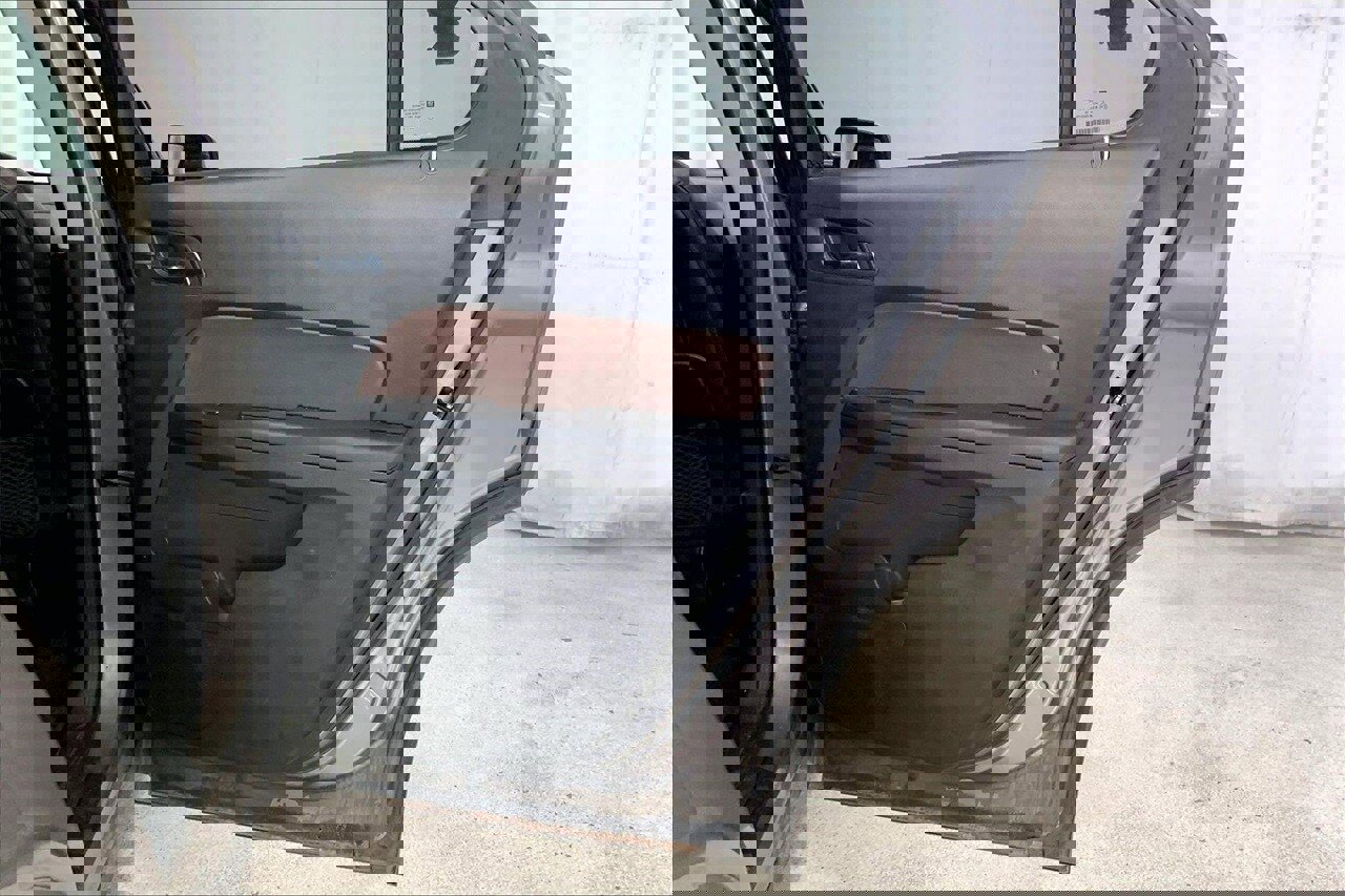 Used 2010 Chevrolet Equinox LT image 23