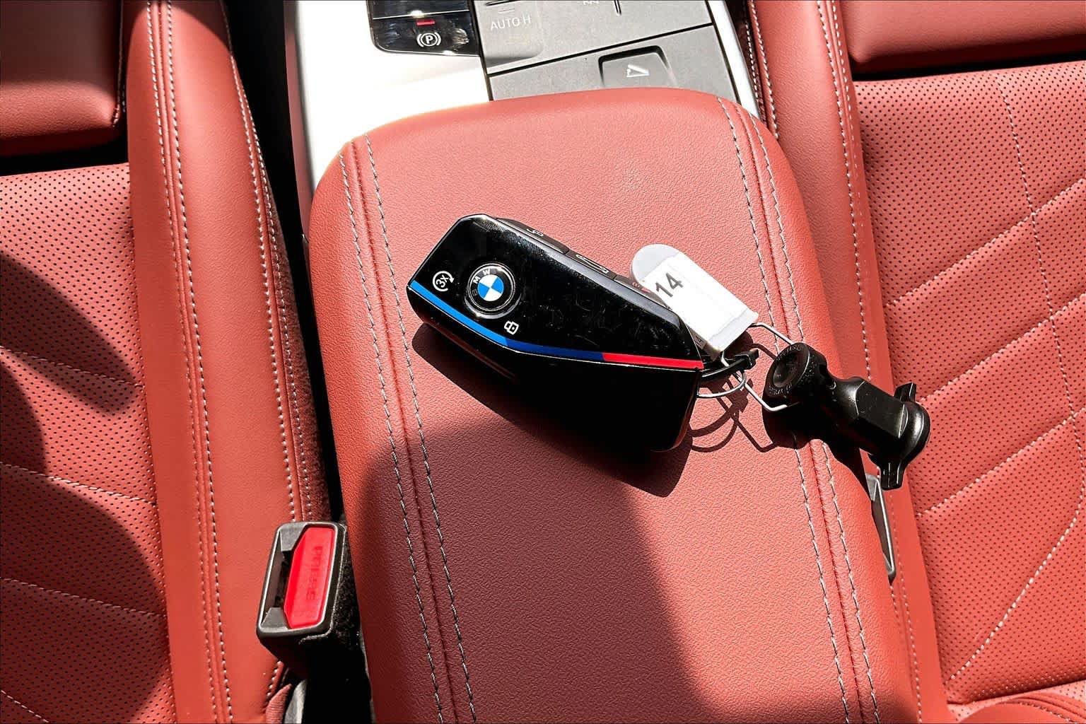 Used 2026 BMW X1 M35i AWD/4WD image 14