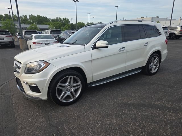 Used 2016 Mercedes-Benz GL 550 4MATIC image 5