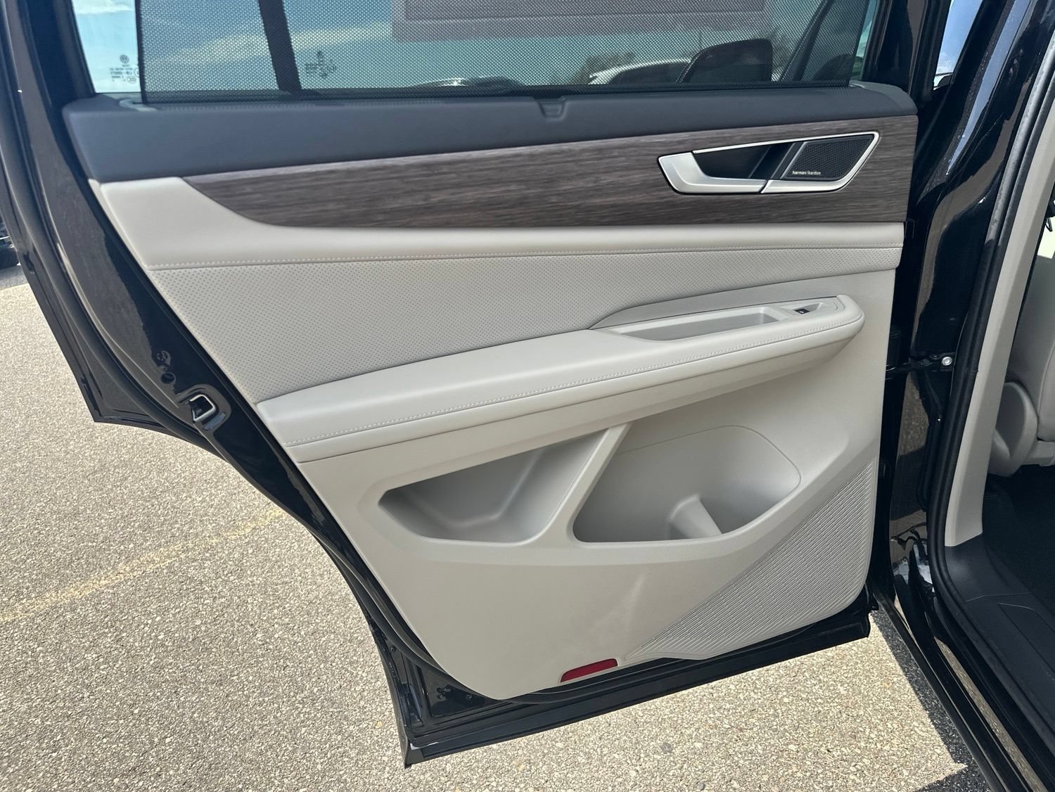 New 2026 Volkswagen Atlas SEL Premium R-Line AWD/4WD image 28