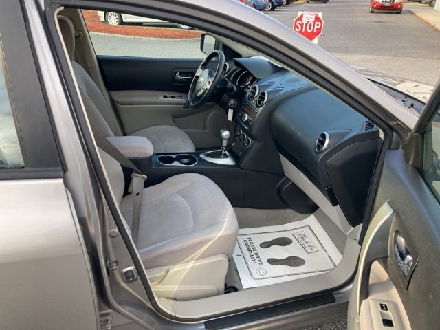 Used 2011 Nissan Rogue S image 29