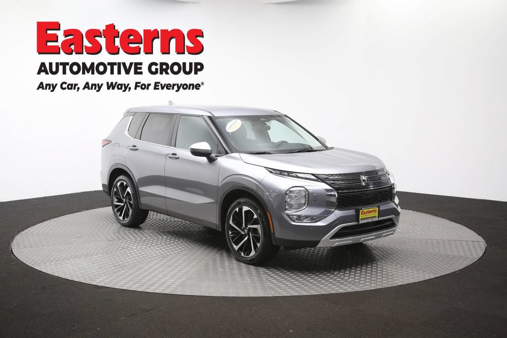 Used 2024 Mitsubishi Outlander SE AWD/4WD image 50