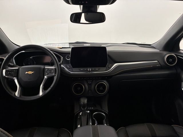 Used 2023 Chevrolet Blazer Premier image 20