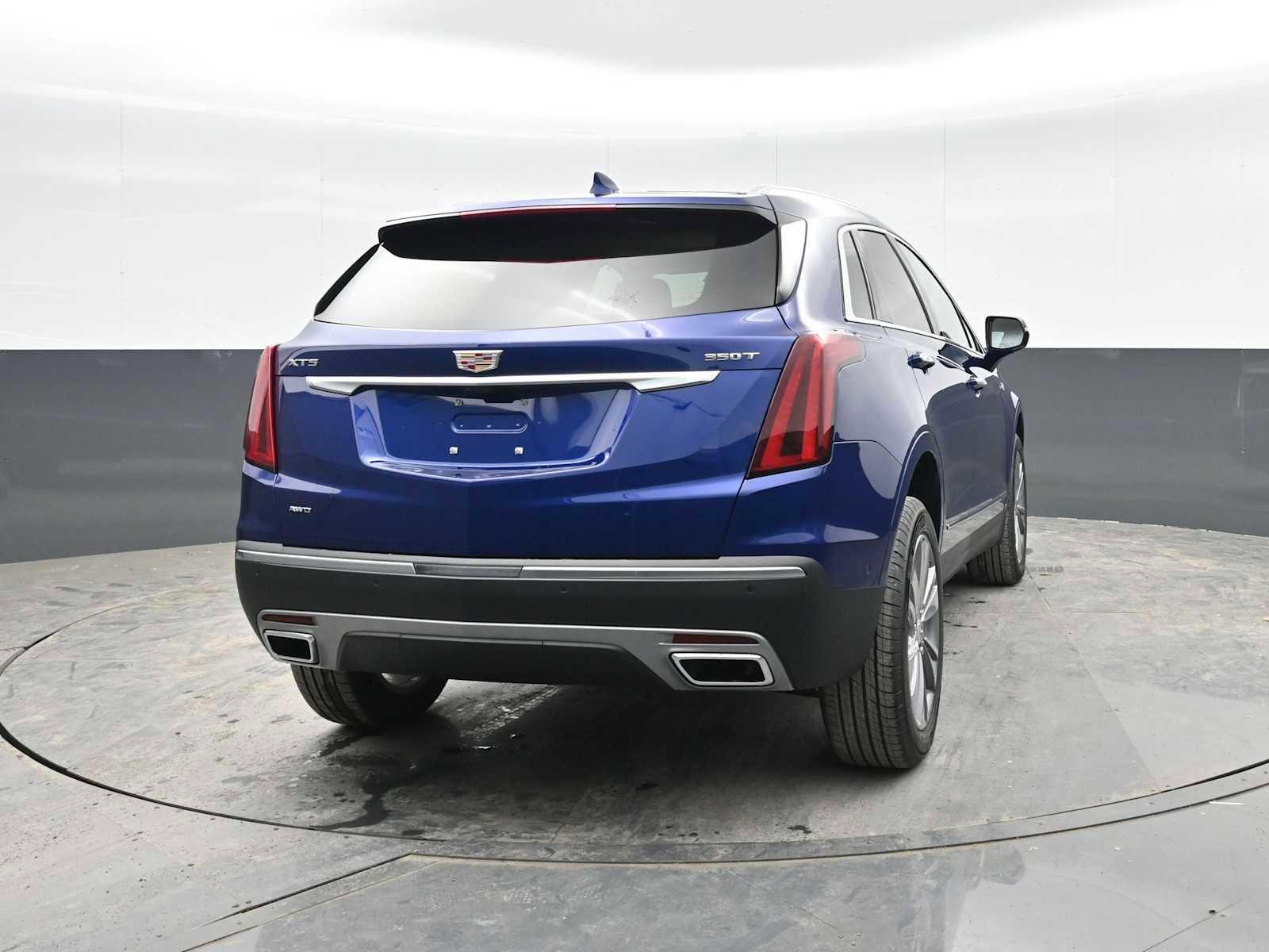 New 2025 Cadillac XT5 Premium Luxury w/ Technology Package image 8
