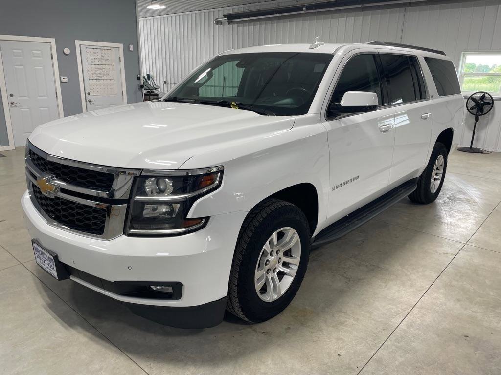 Used 2018 Chevrolet Suburban LT AWD/4WD image 3