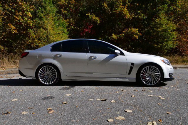 Used 2017 Chevrolet SS / 6.2L V8 / Cooled Seats / Sun image 39