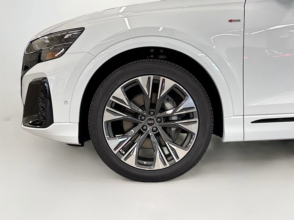 New 2026 Audi Q8 Premium Plus AWD/4WD image 25